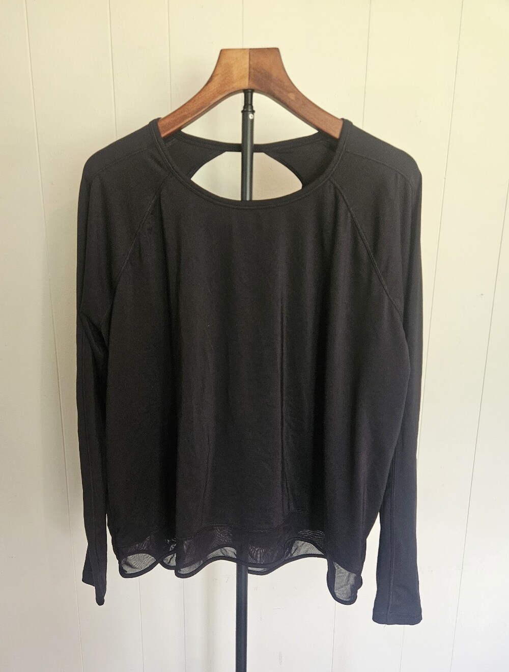 Fila Sport Black Long Sleeve Top with Back Keyhole Size XL